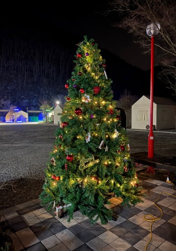 즐겁고 행복한 크리스마스